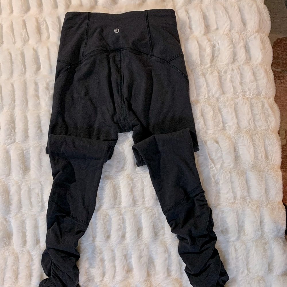 Lululemon leg warmer leggings